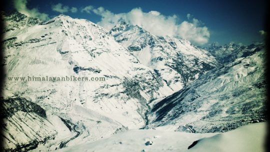 Vallée enneigée du Lahaul - Voyage moto du Kinnaur au Spiti, Himachal pradesh, Inde, Himalaya