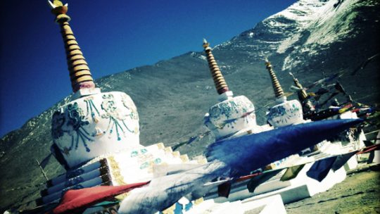 Stupa au col du Kumzum La - Voyage moto du Kinnaur au Spiti, Himachal pradesh, Inde, Himalaya